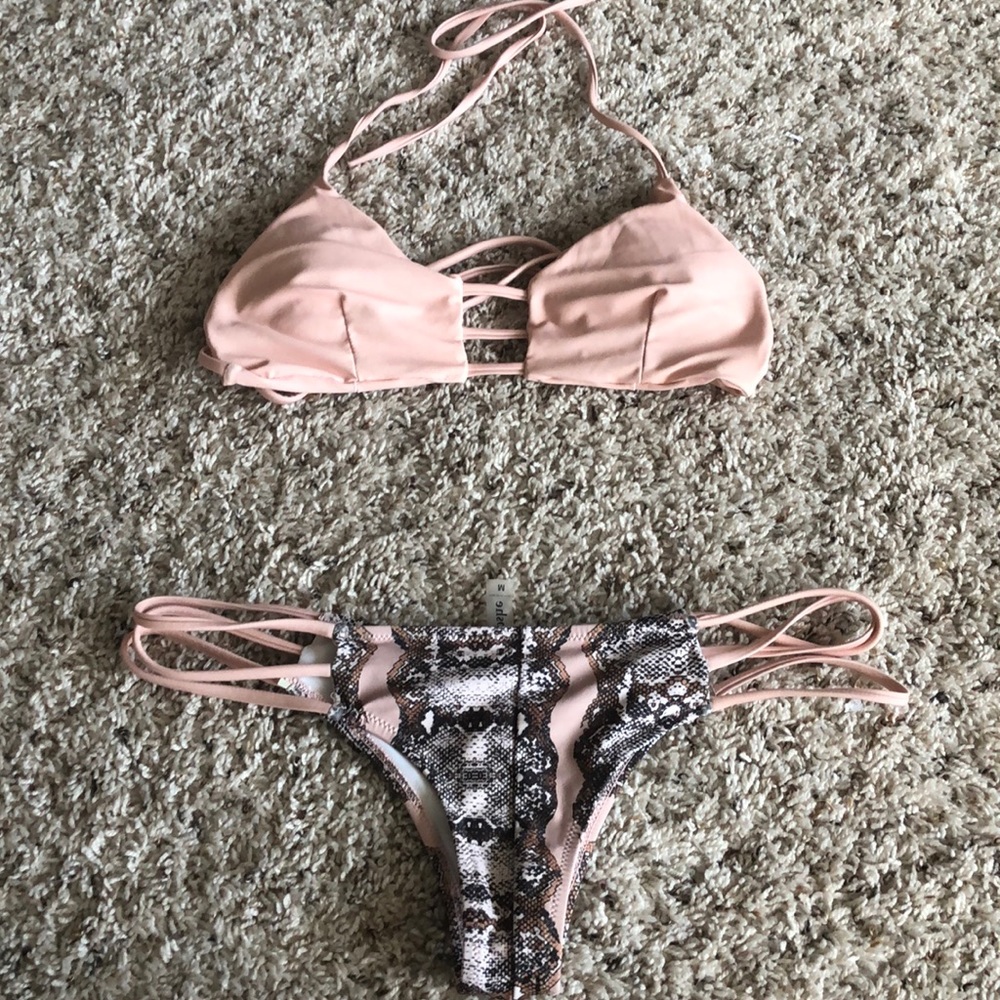 Medium Cupshe cheeky bikini